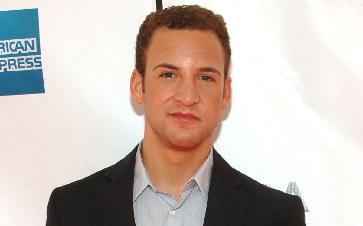 early life of ben savage